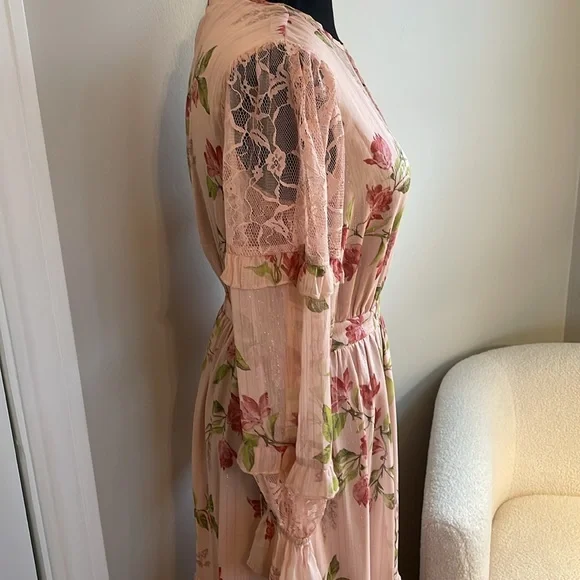 Lace-Trim Tiered Floral Maxi Dress - Picture 7 of 10